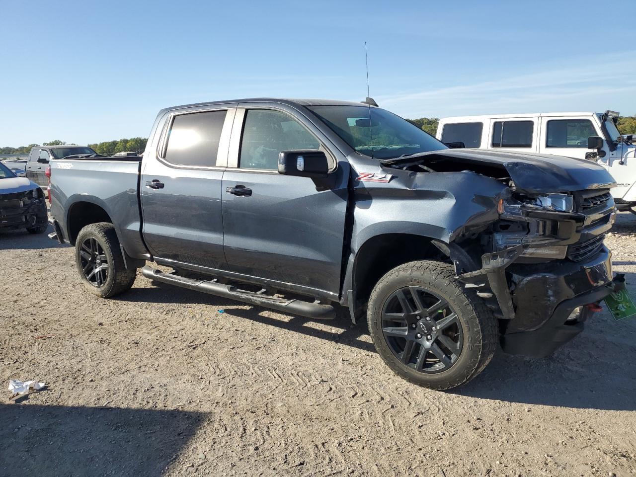 2021 CHEVROLET SILVERADO - Фото 4