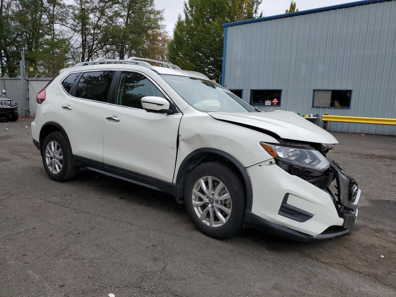 2017 NISSAN ROGUE S - Image 4