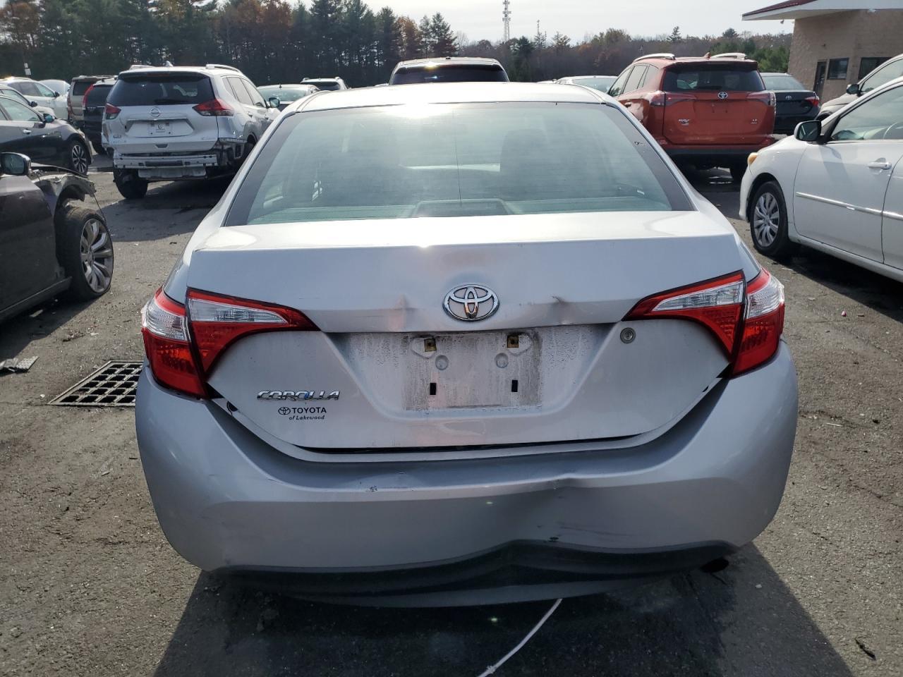 2015 TOYOTA COROLLA L - Image 6