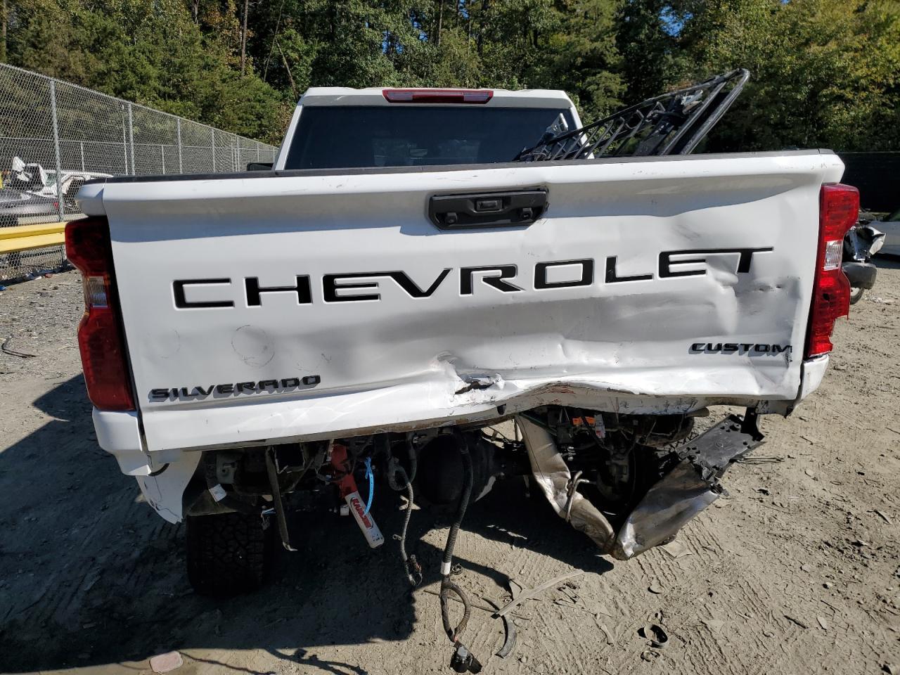 2024 CHEVROLET SILVERADO - Image 6