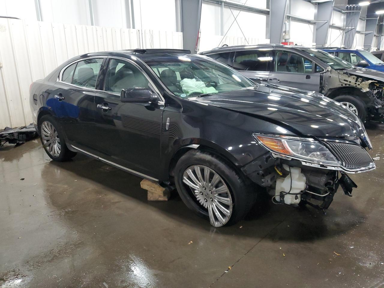 2013 LINCOLN MKS - Image 4