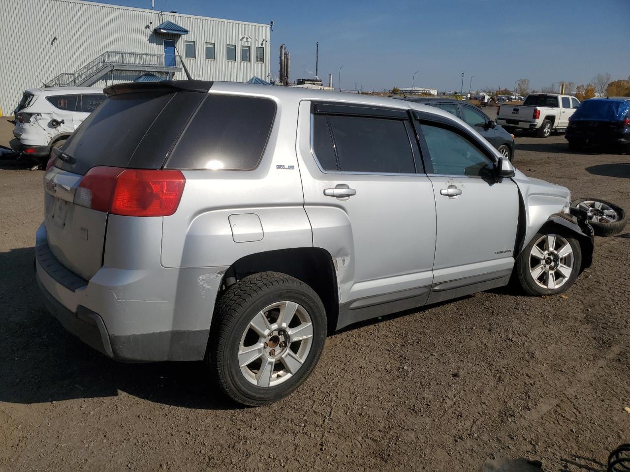 2013 GMC TERRAIN SL - Фото 3