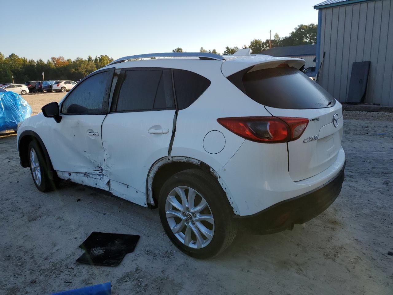 2015 MAZDA CX-5 GT - Image 2