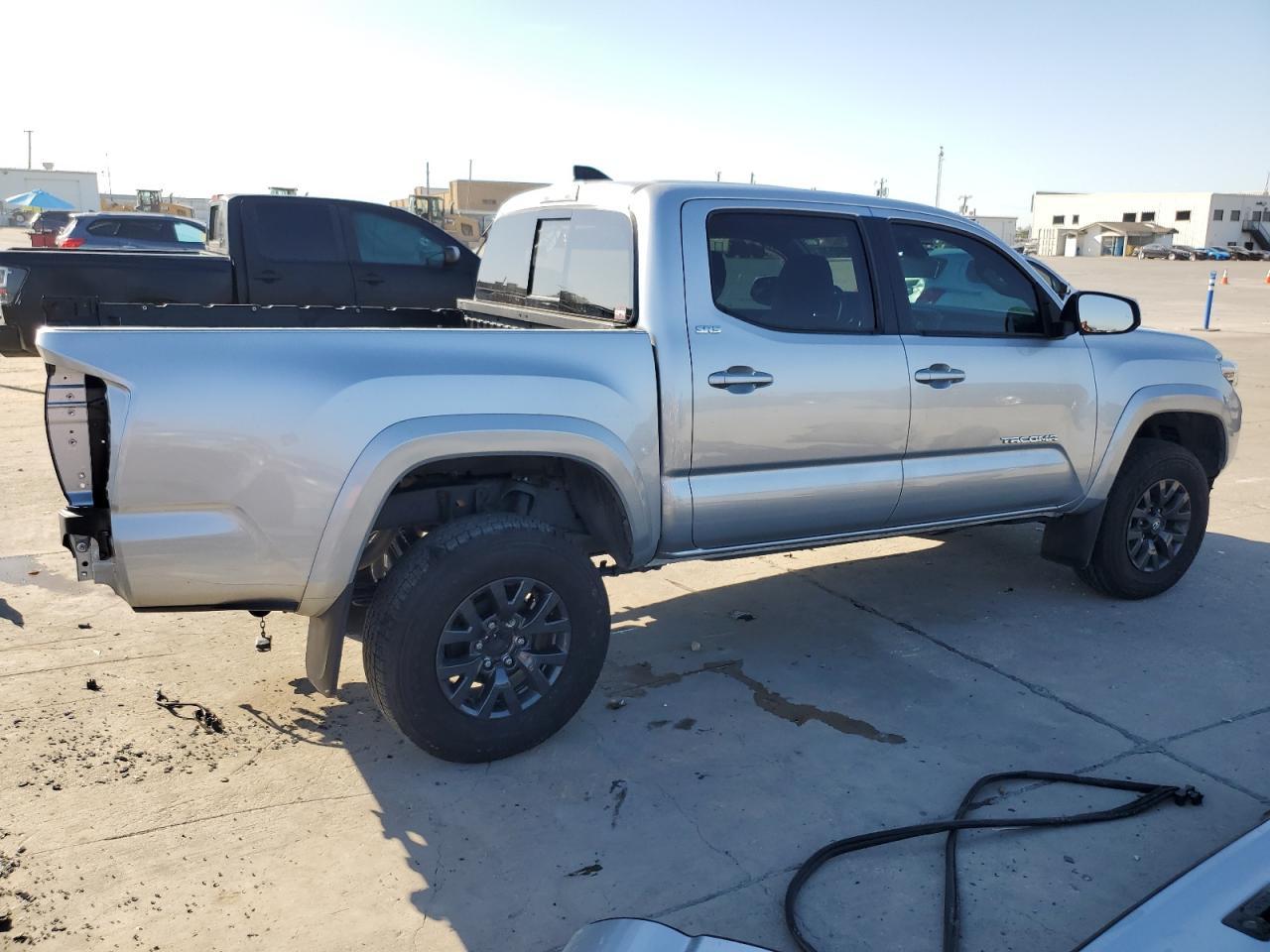 2023 TOYOTA TACOMA DOU - Фото 3