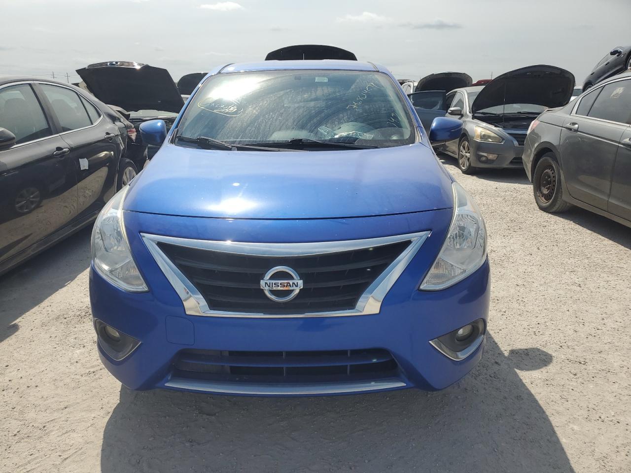 2016 NISSAN VERSA S - Image 5