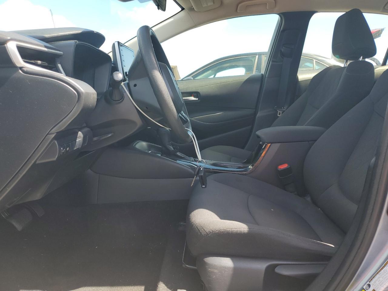 2020 TOYOTA COROLLA LE - Image 7