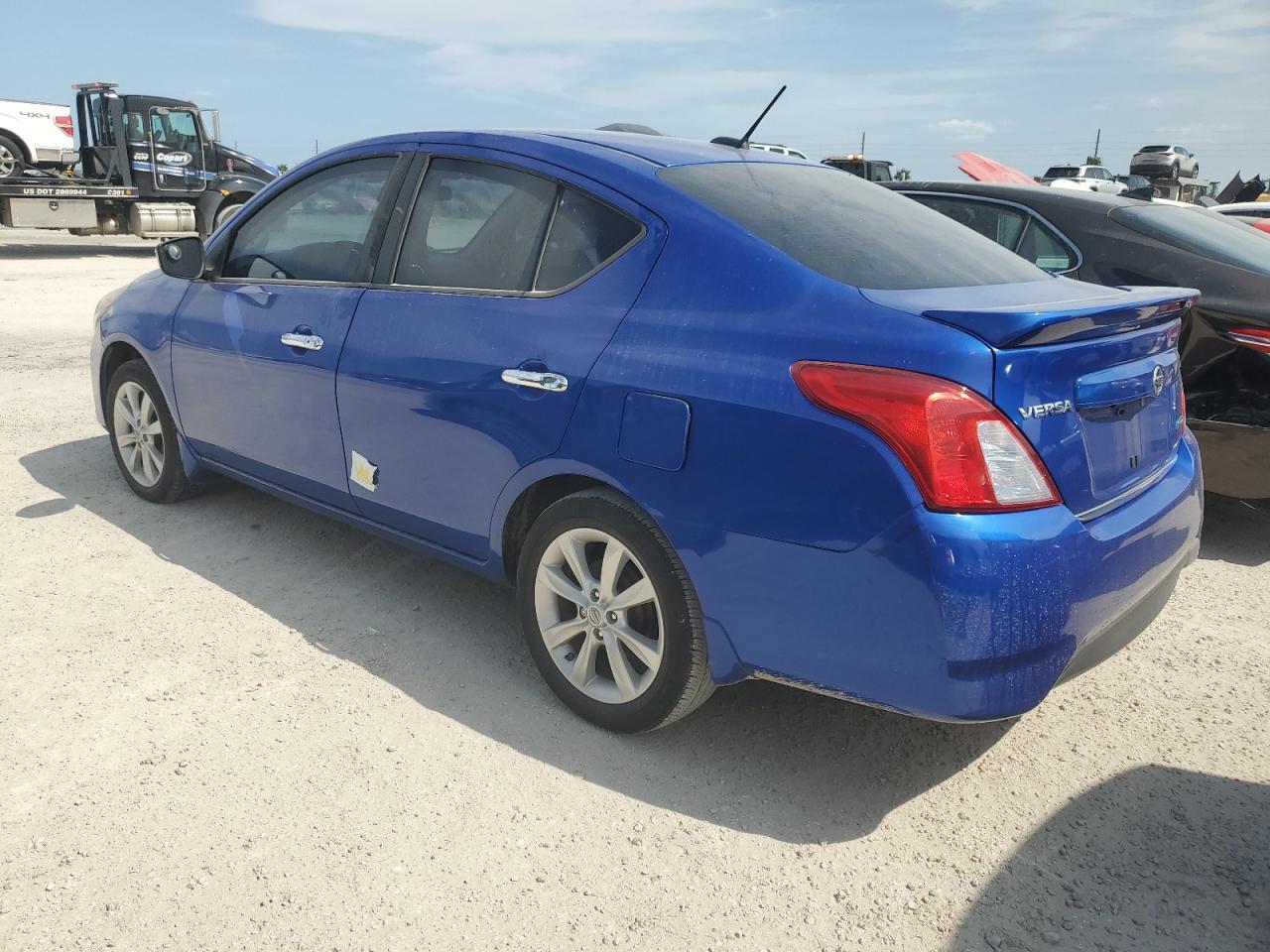 2016 NISSAN VERSA S - Image 2