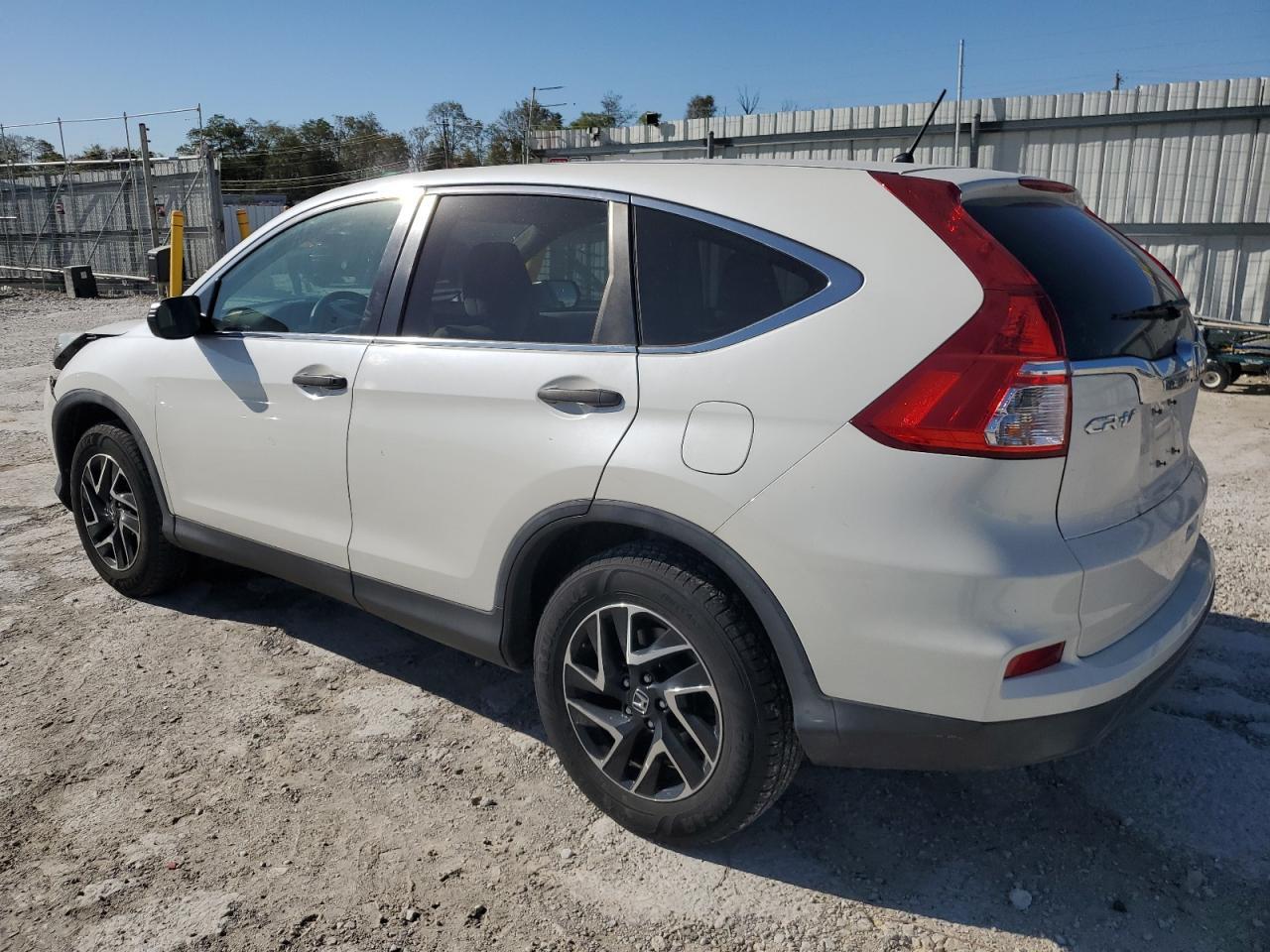 2016 HONDA CR-V SE - Image 2