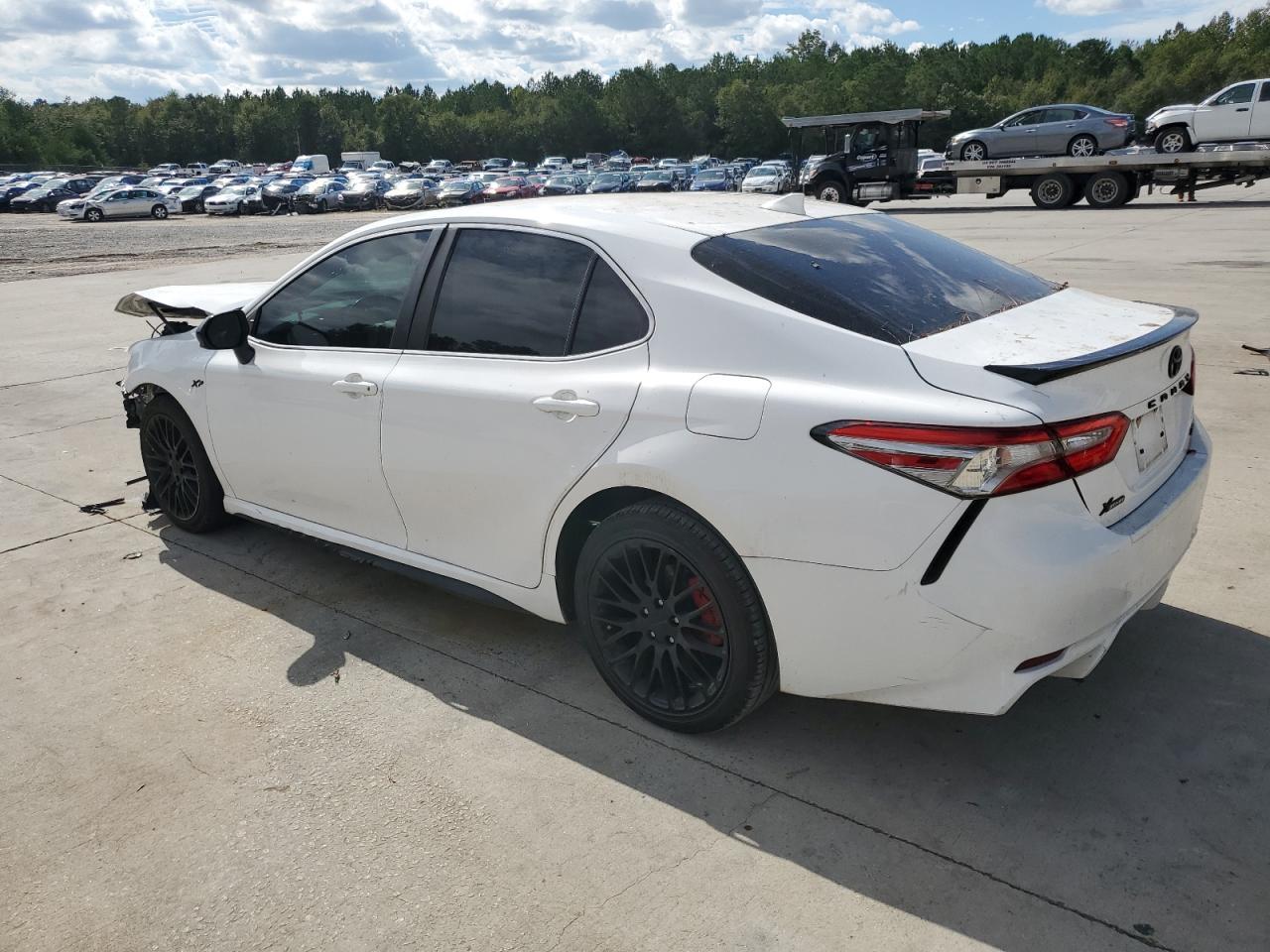 2019 TOYOTA CAMRY L - Фото 2
