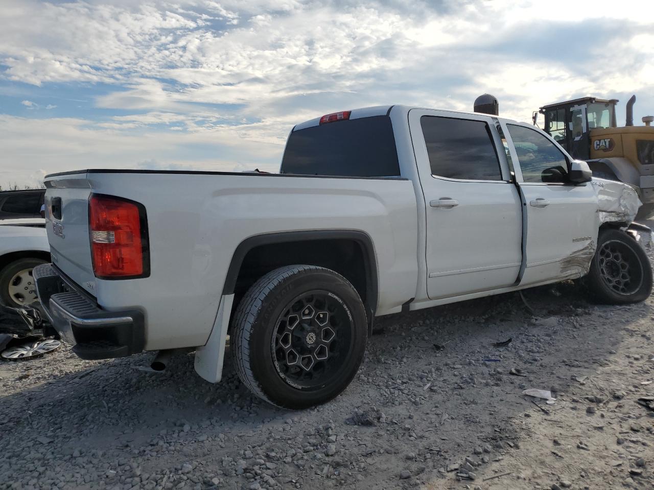 2017 GMC SIERRA K15 - Фото 3