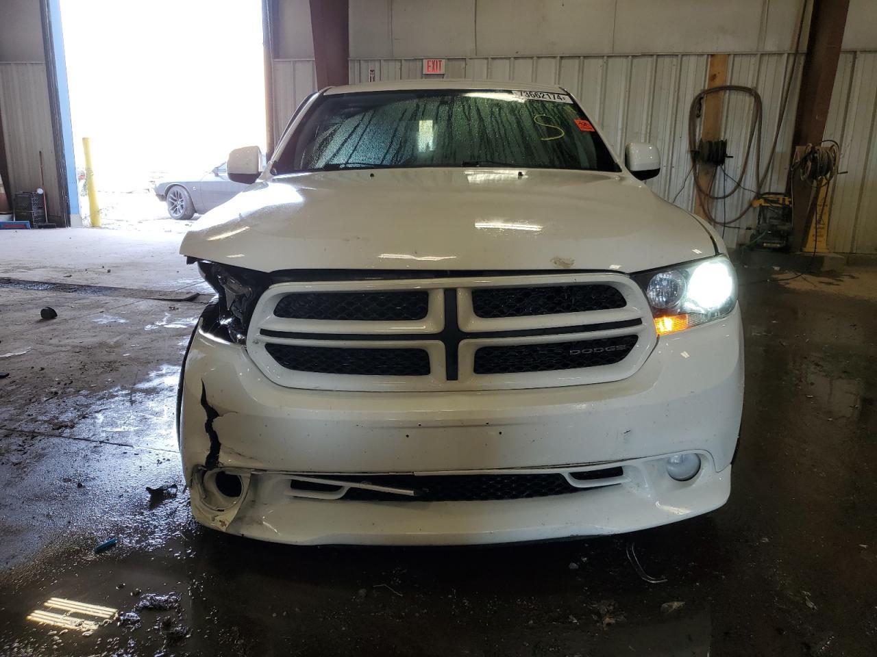 2011 DODGE DURANGO HE - Image 5