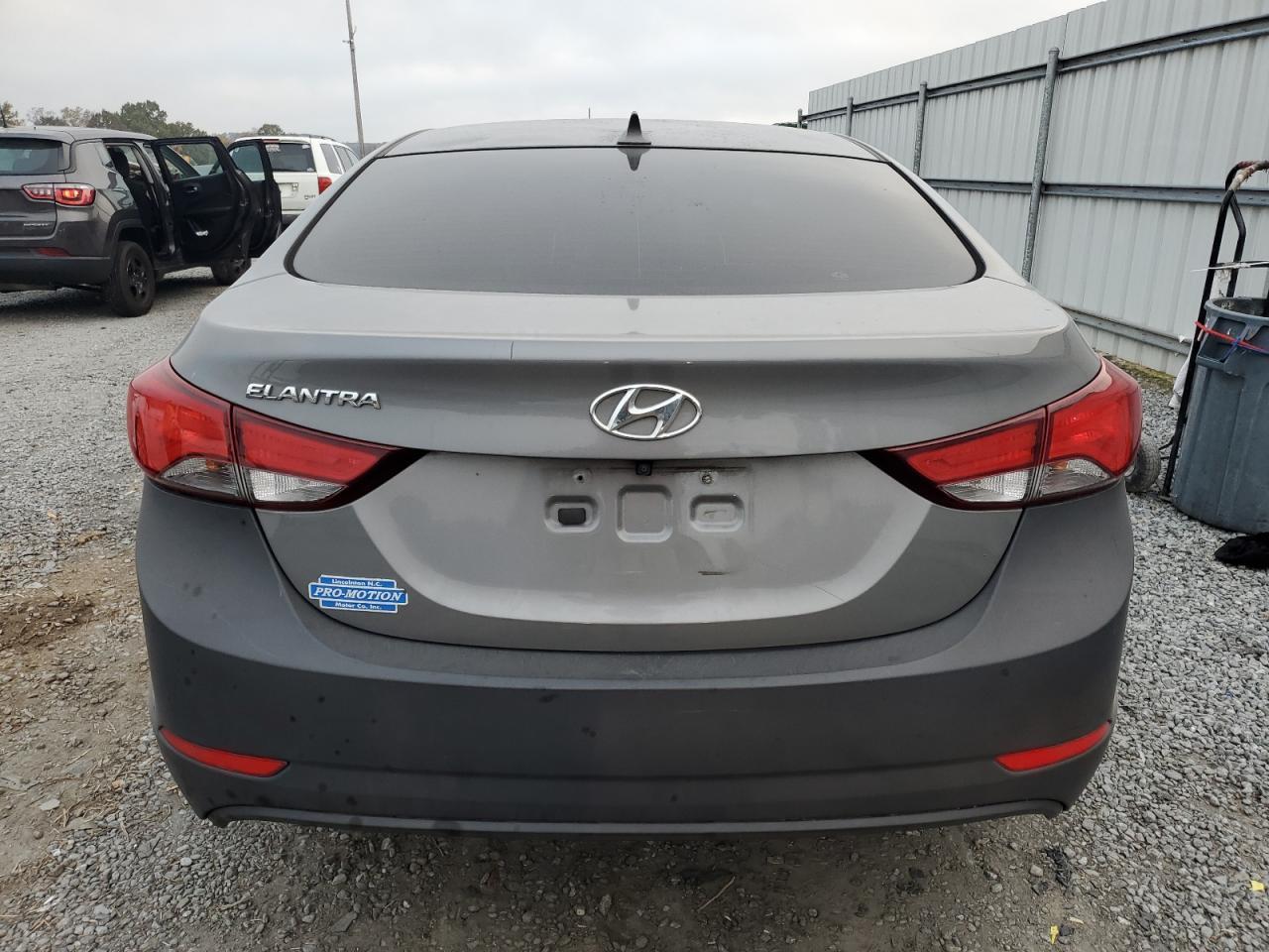 2014 HYUNDAI ELANTRA SE - Image 6