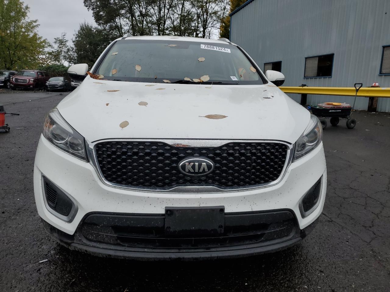 2017 KIA SORENTO LX - Image 5