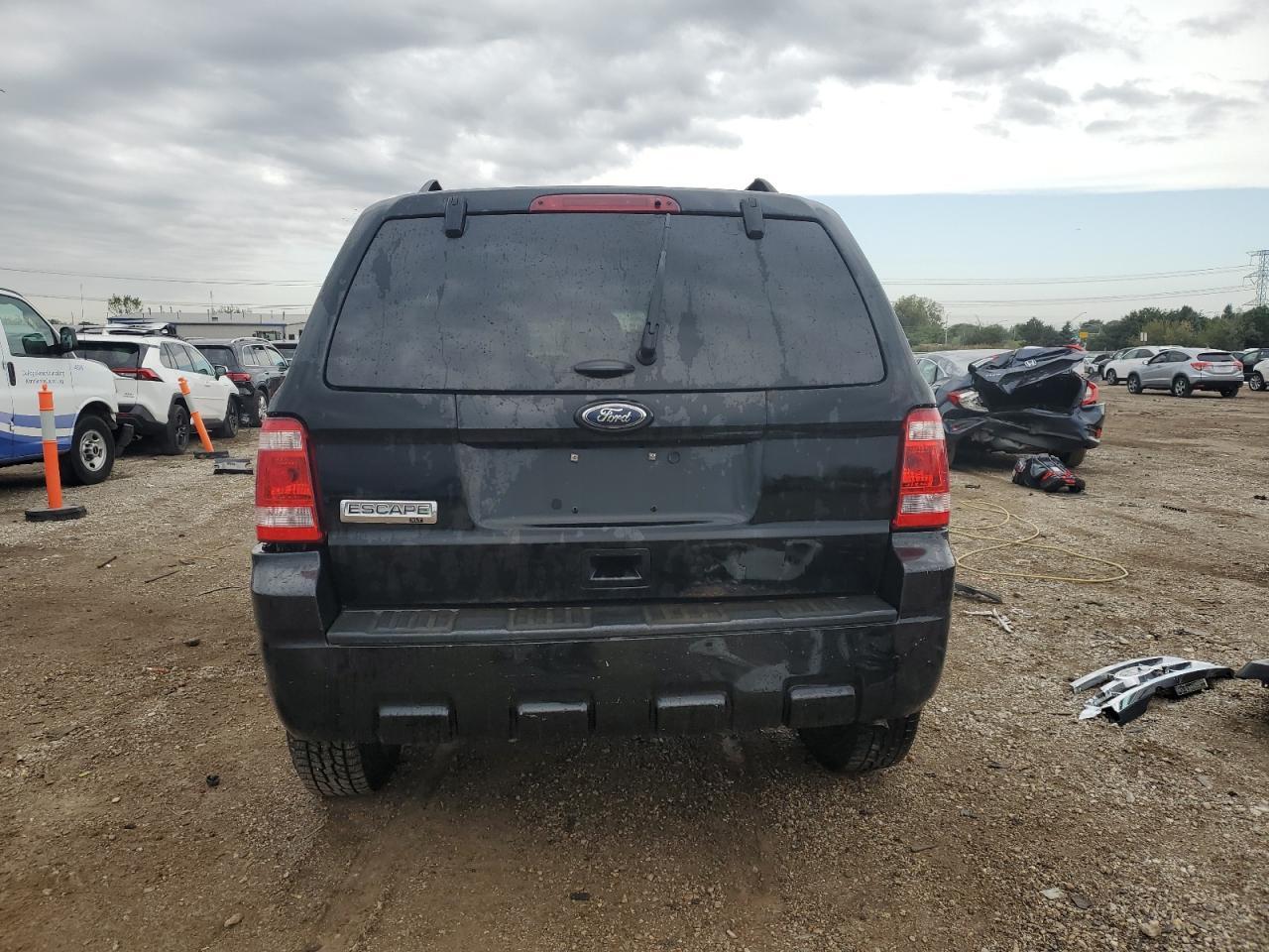 2012 FORD ESCAPE XLT - Image 6