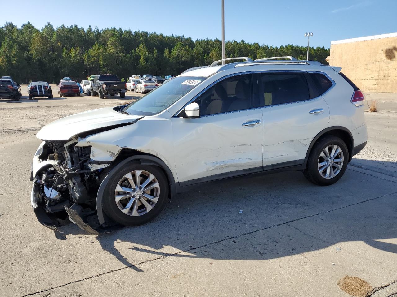 2016 NISSAN ROGUE S/SV