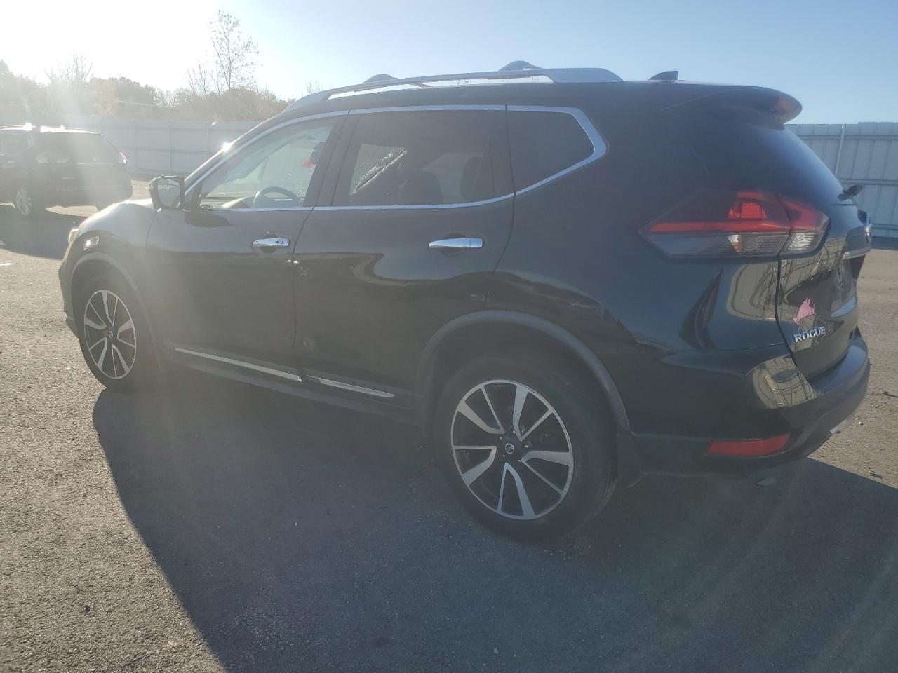 2018 NISSAN ROGUE S - Image 2