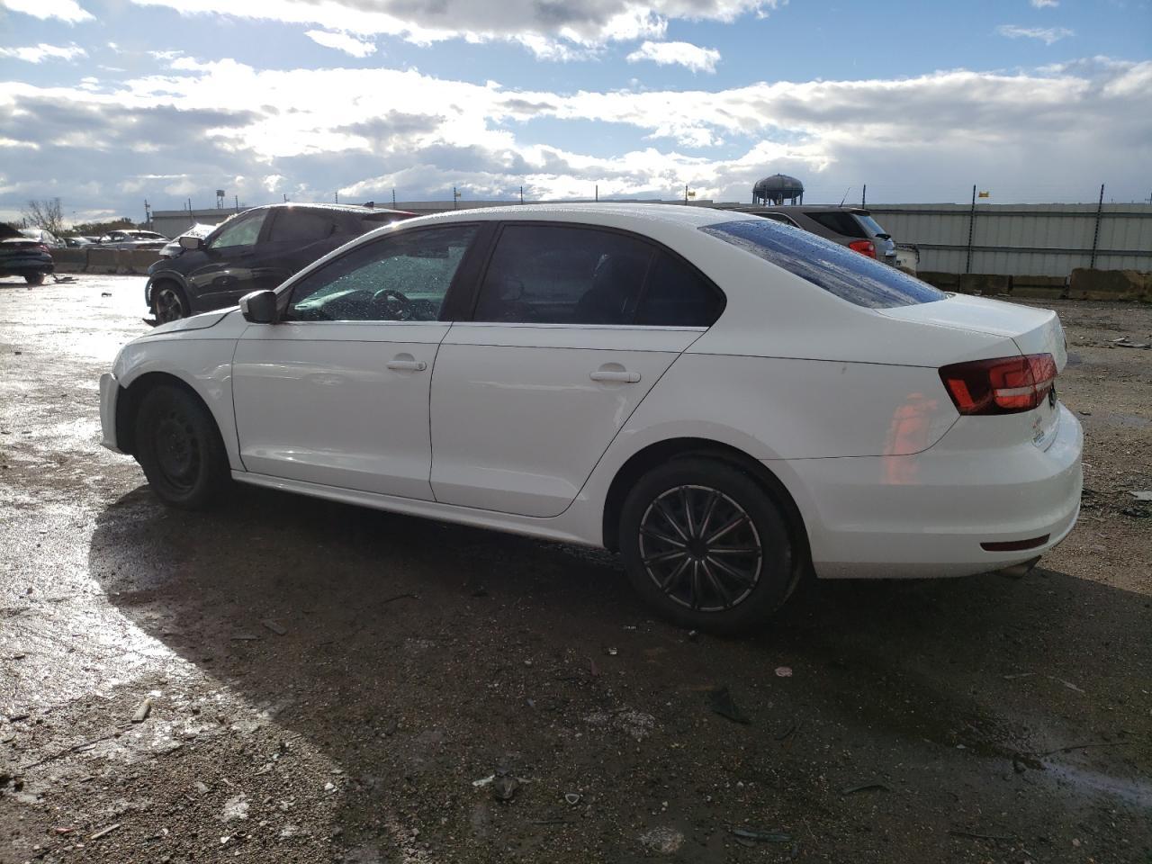 2017 VOLKSWAGEN JETTA S - Фото 2