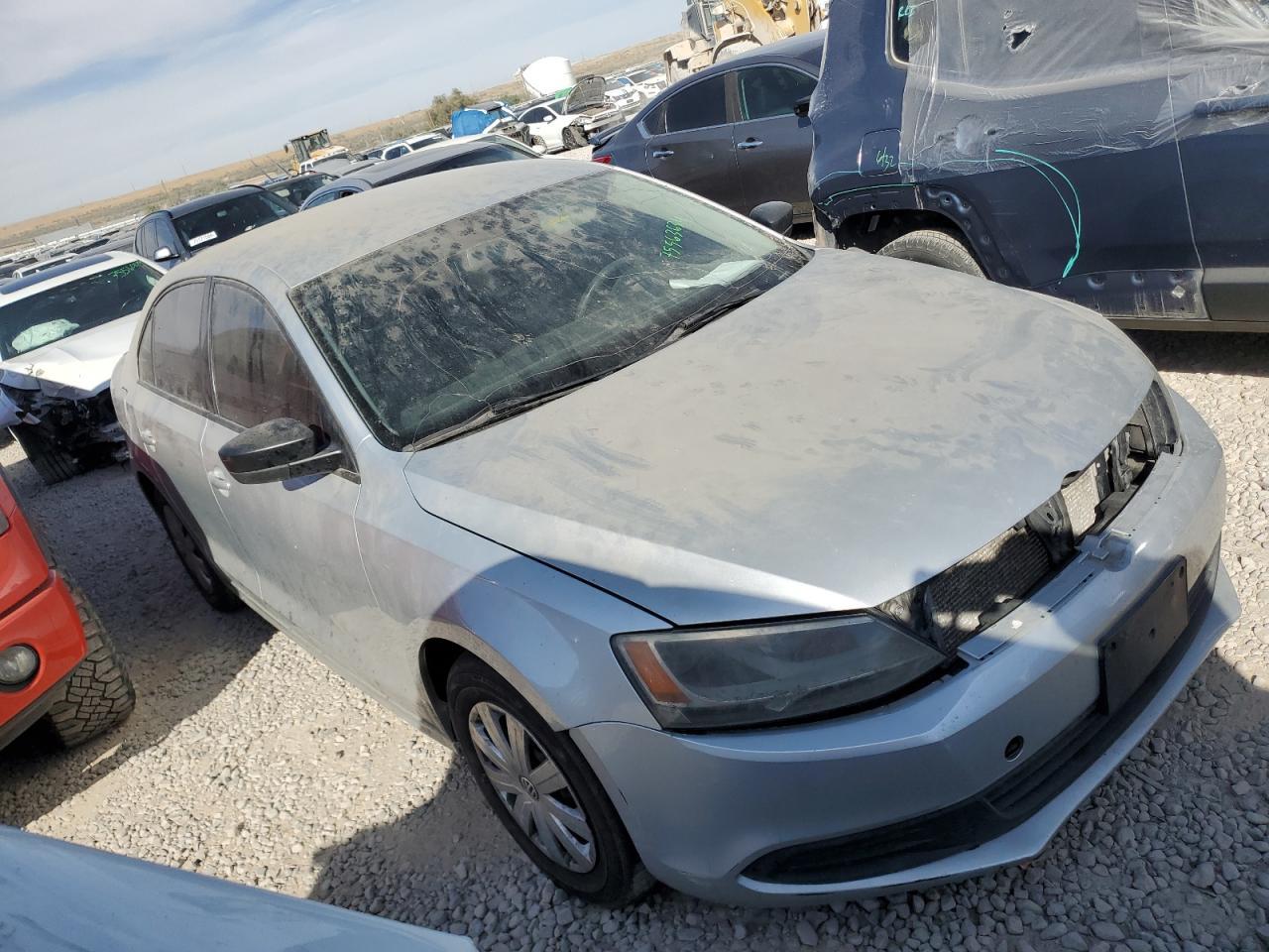 2013 VOLKSWAGEN JETTA BASE - Фото 4