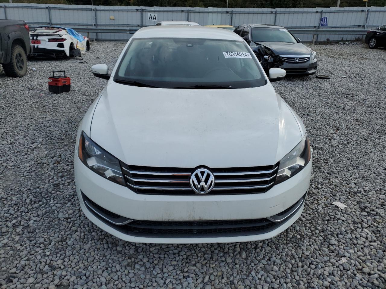 2014 VOLKSWAGEN PASSAT S - Фото 5