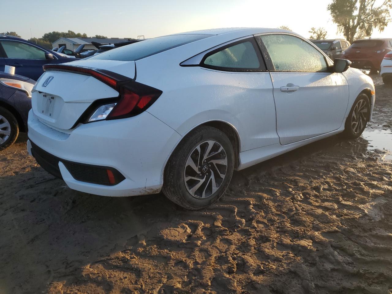 2016 HONDA CIVIC LX - Фото 3