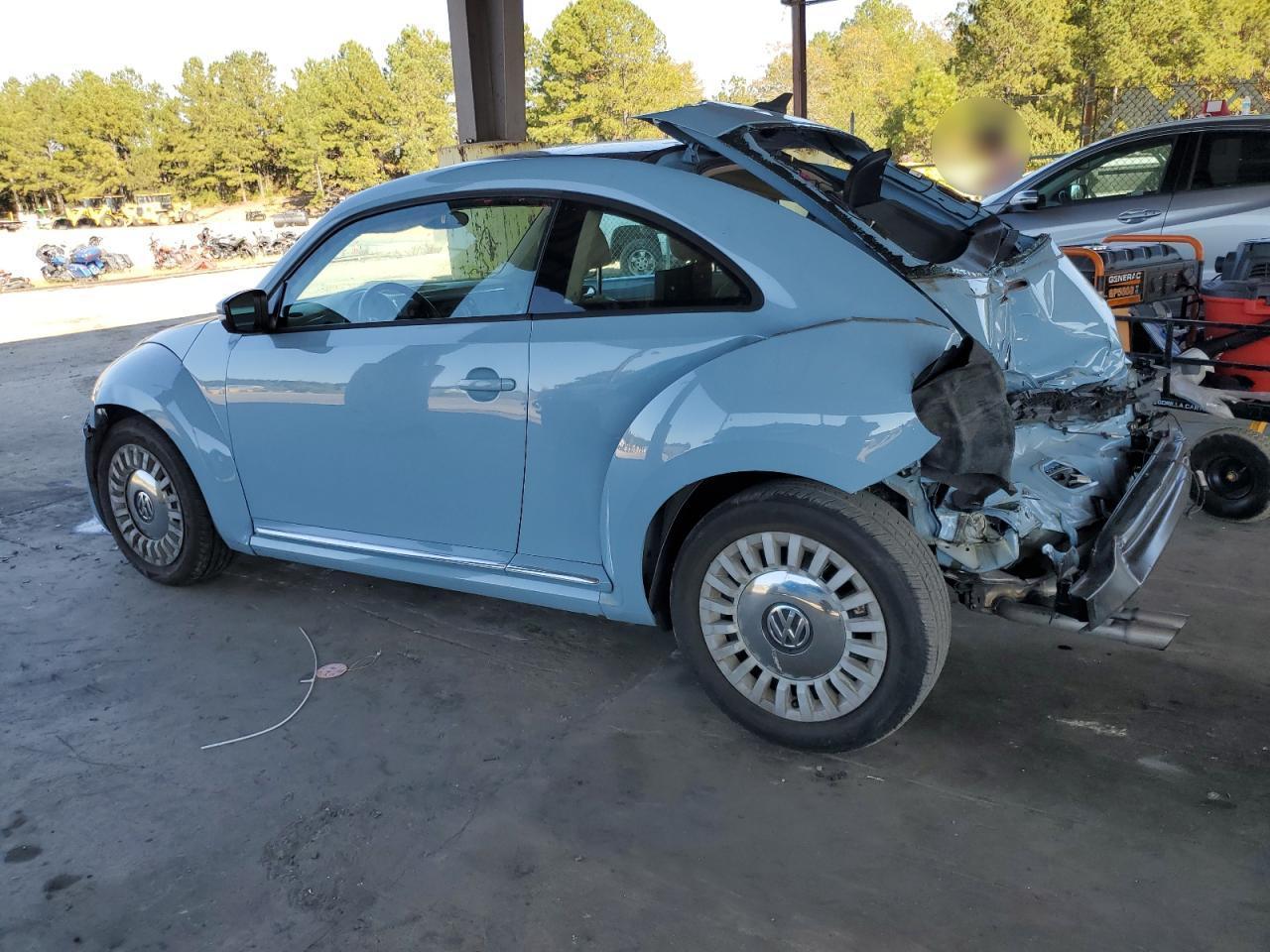 2015 VOLKSWAGEN BEETLE 1.8 - Image 2