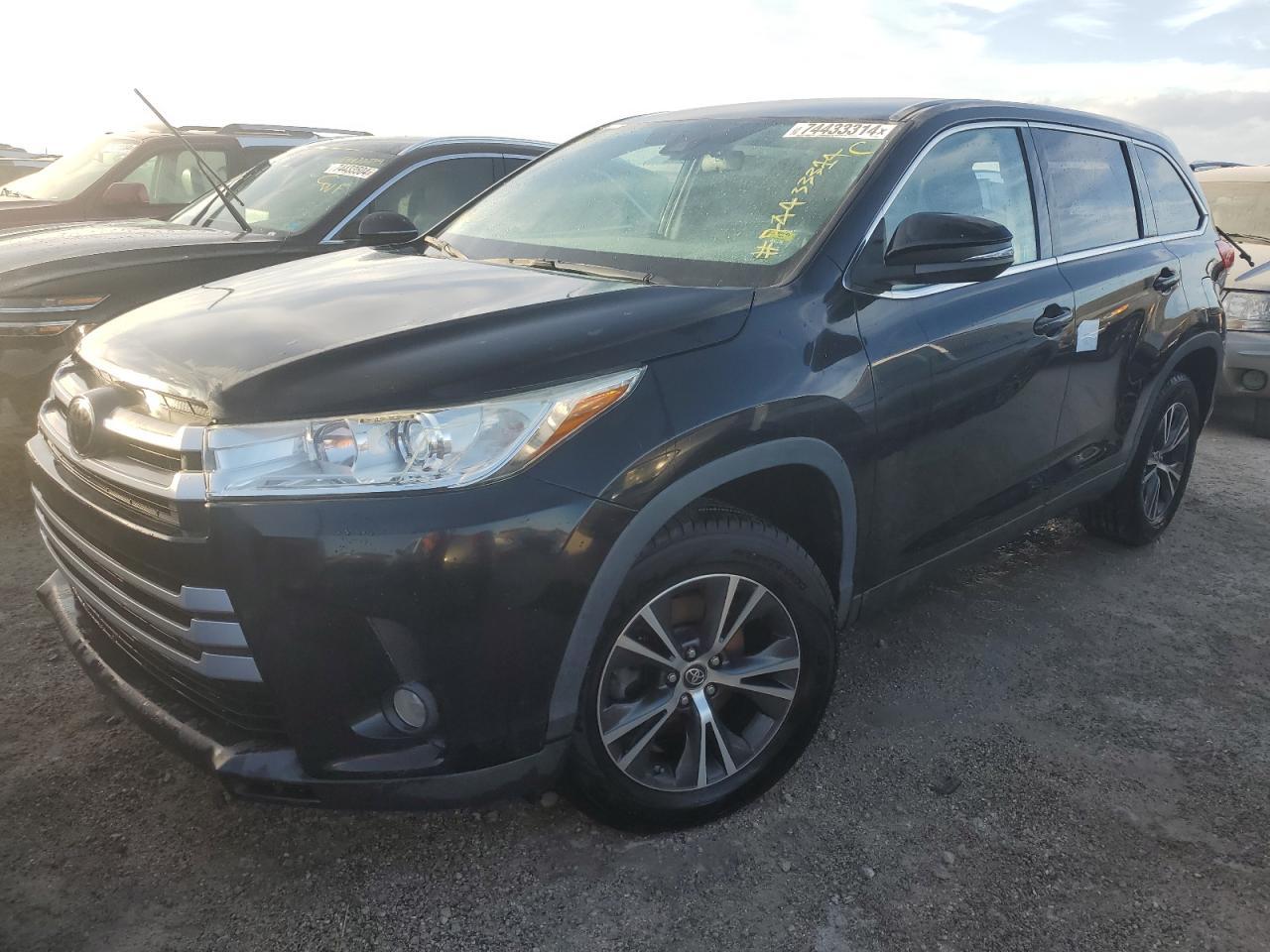 2019 TOYOTA HIGHLANDER