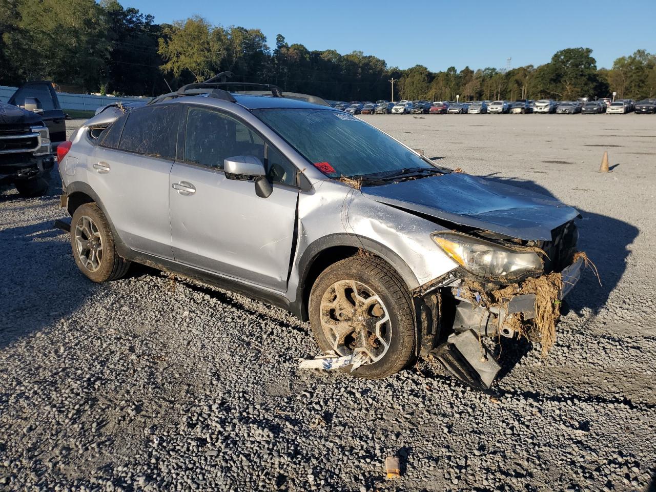 2015 SUBARU XV CROSSTR - Image 4