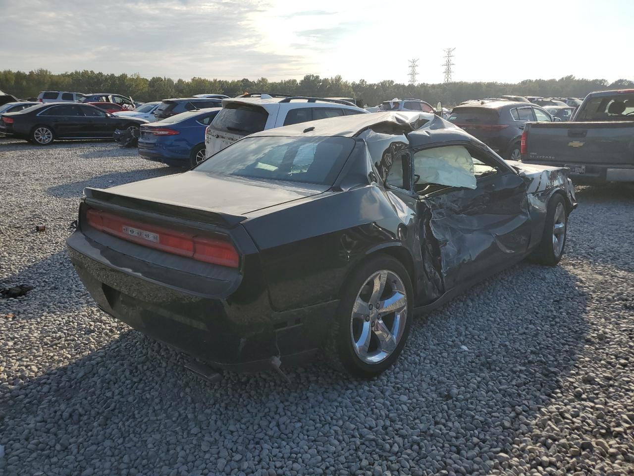 2013 DODGE CHALLENGER - Image 3