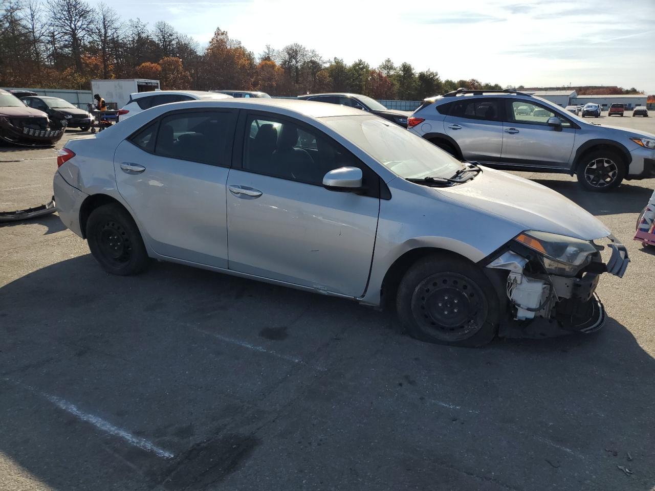 2014 TOYOTA COROLLA L - Image 4