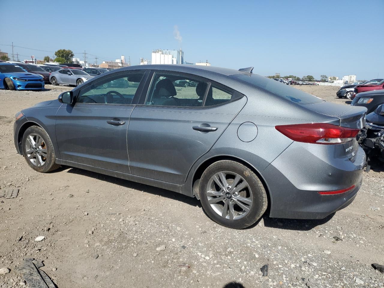 2017 HYUNDAI ELANTRA SE - Фото 2