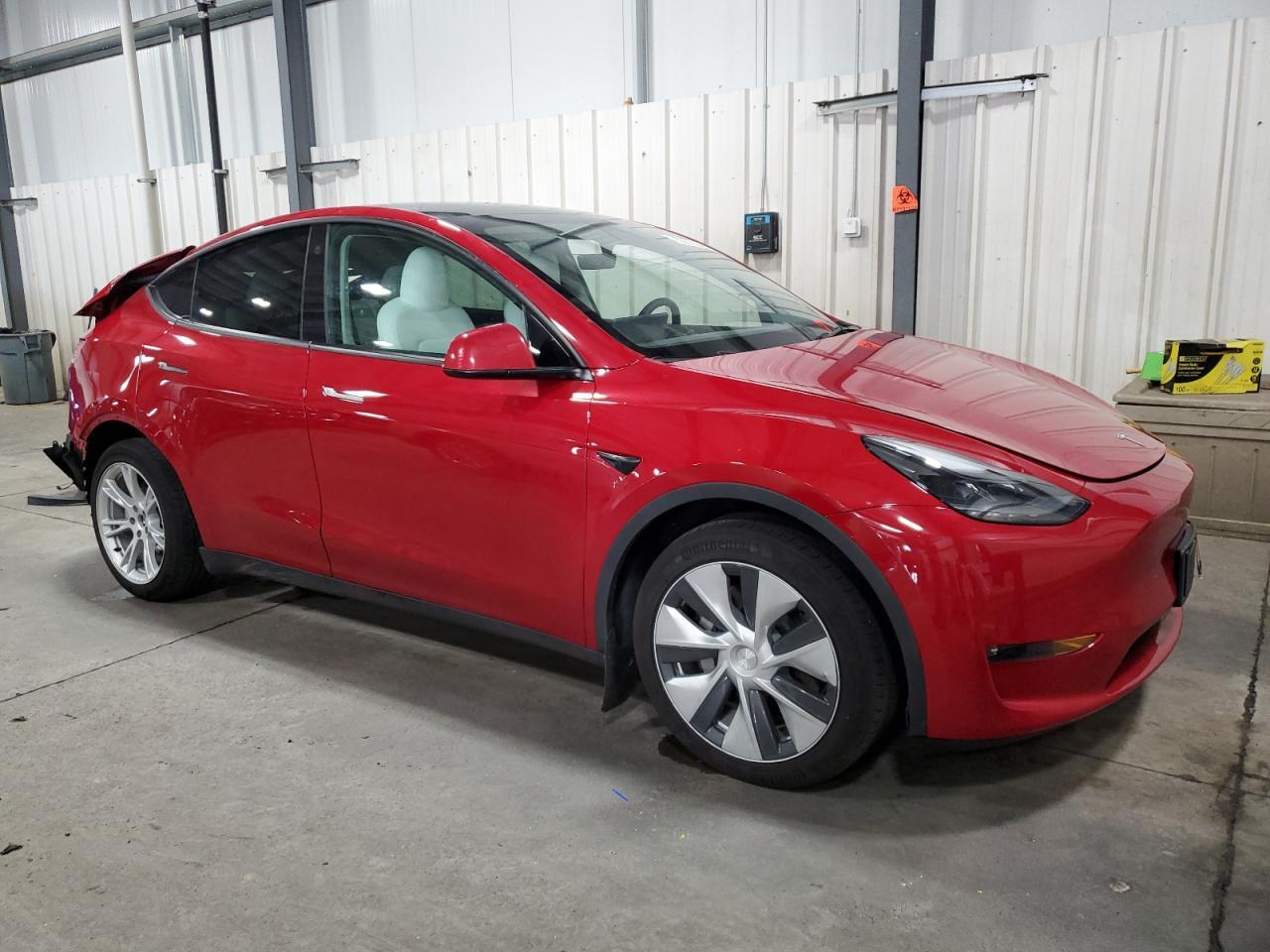 2023 TESLA MODEL Y - Фото 4