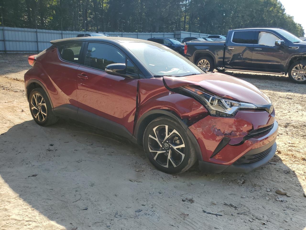 2019 TOYOTA C-HR XLE - Image 4