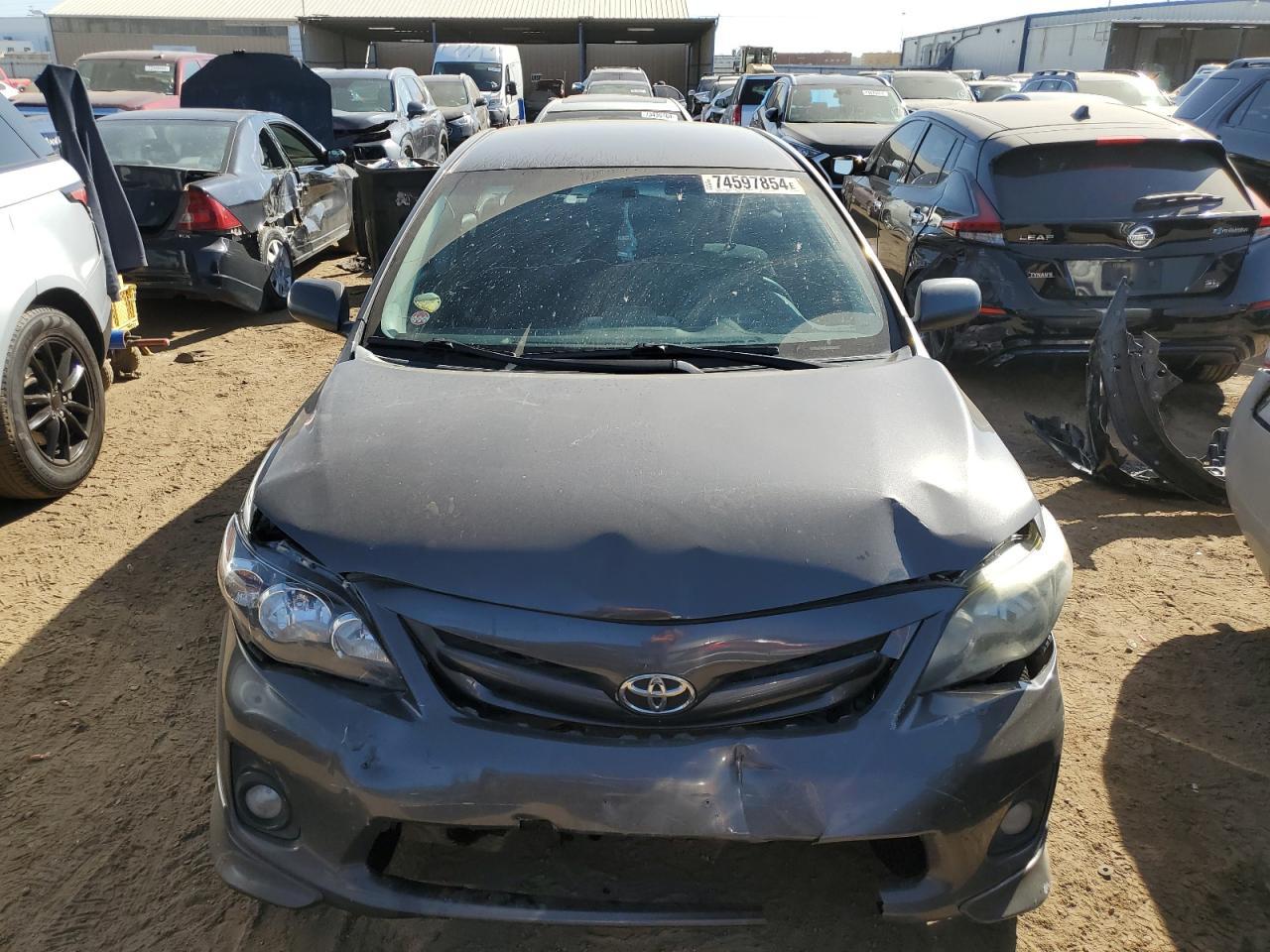 2013 TOYOTA COROLLA BA - Фото 5