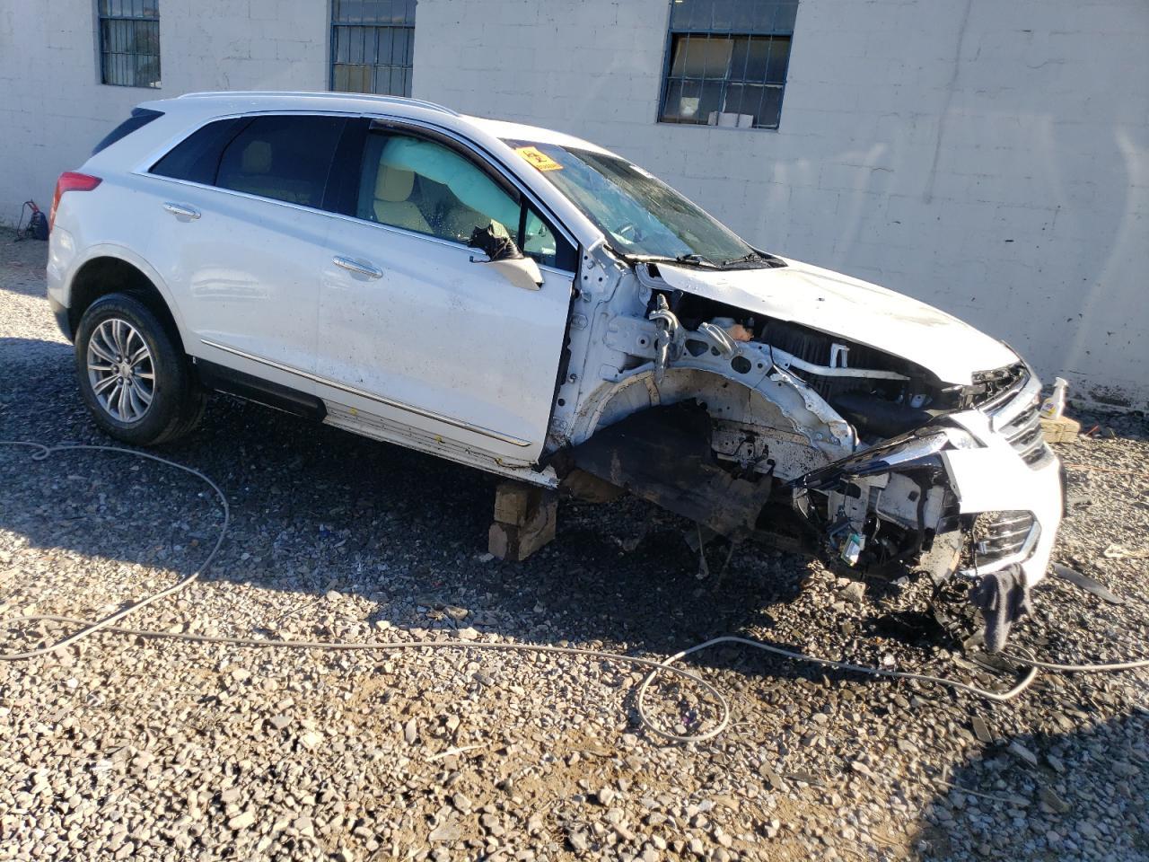 2019 CADILLAC XT5 LUXURY - Фото 4