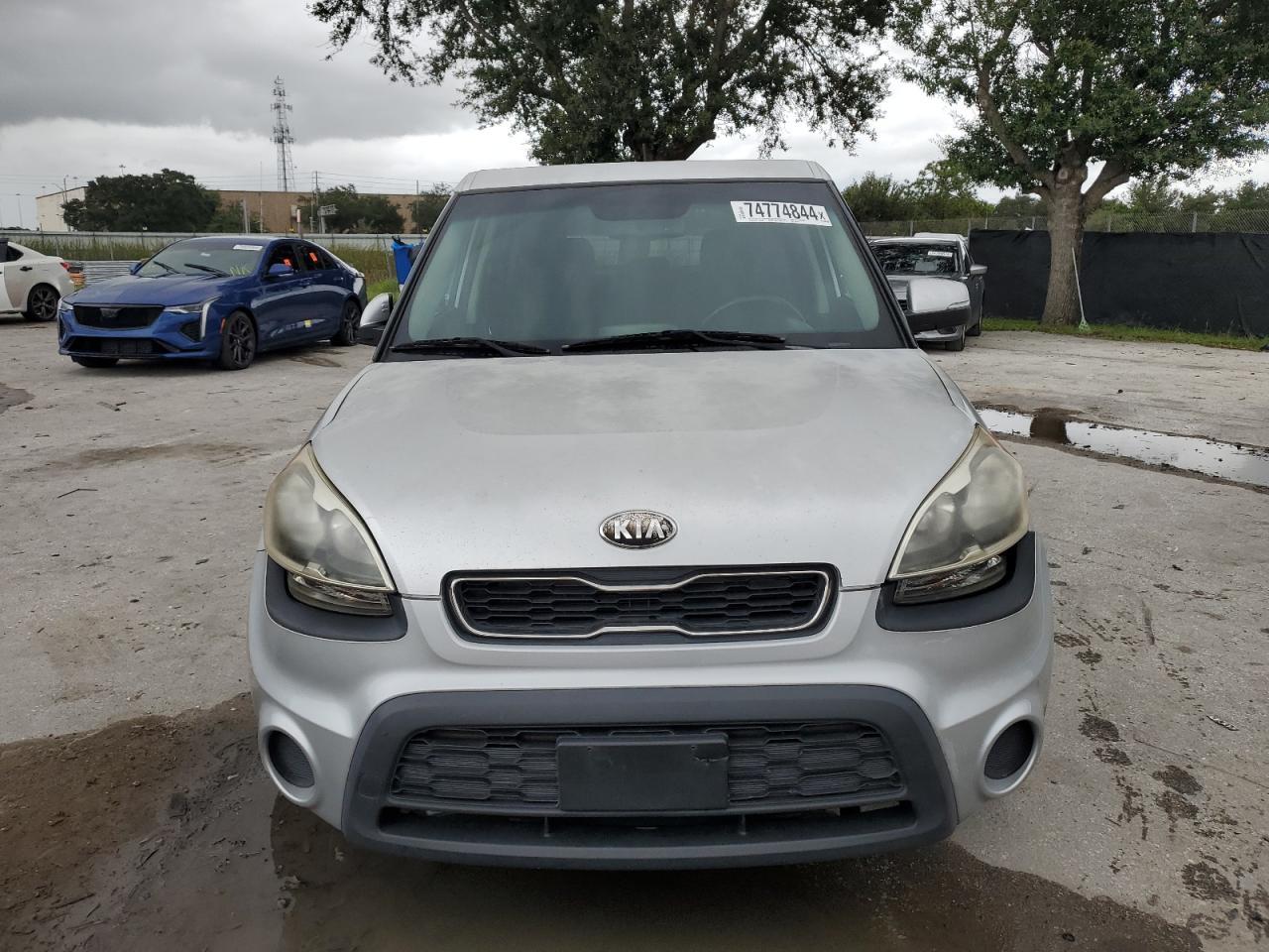 2013 KIA SOUL + - Image 5