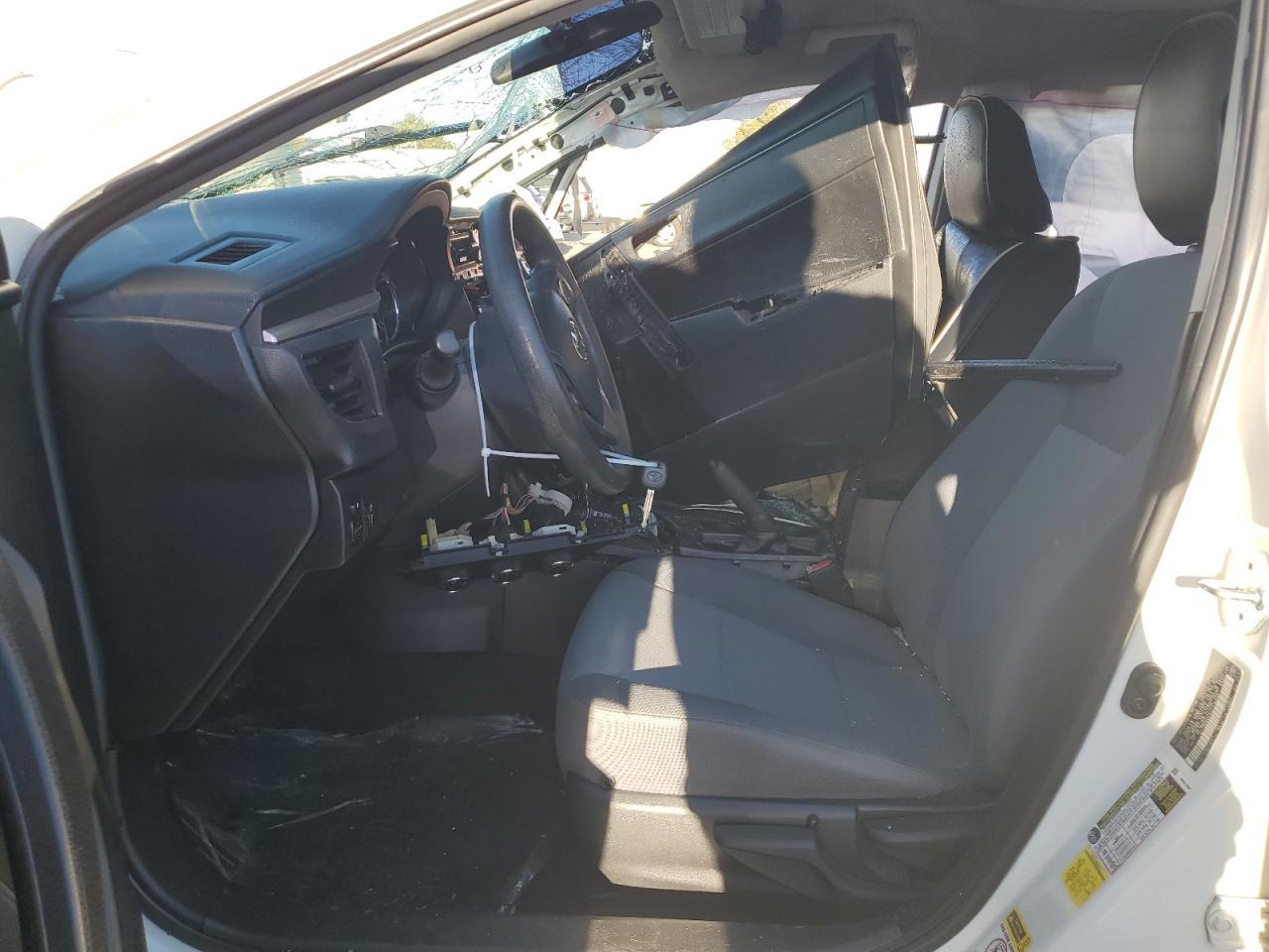 2015 TOYOTA COROLLA L - Image 7