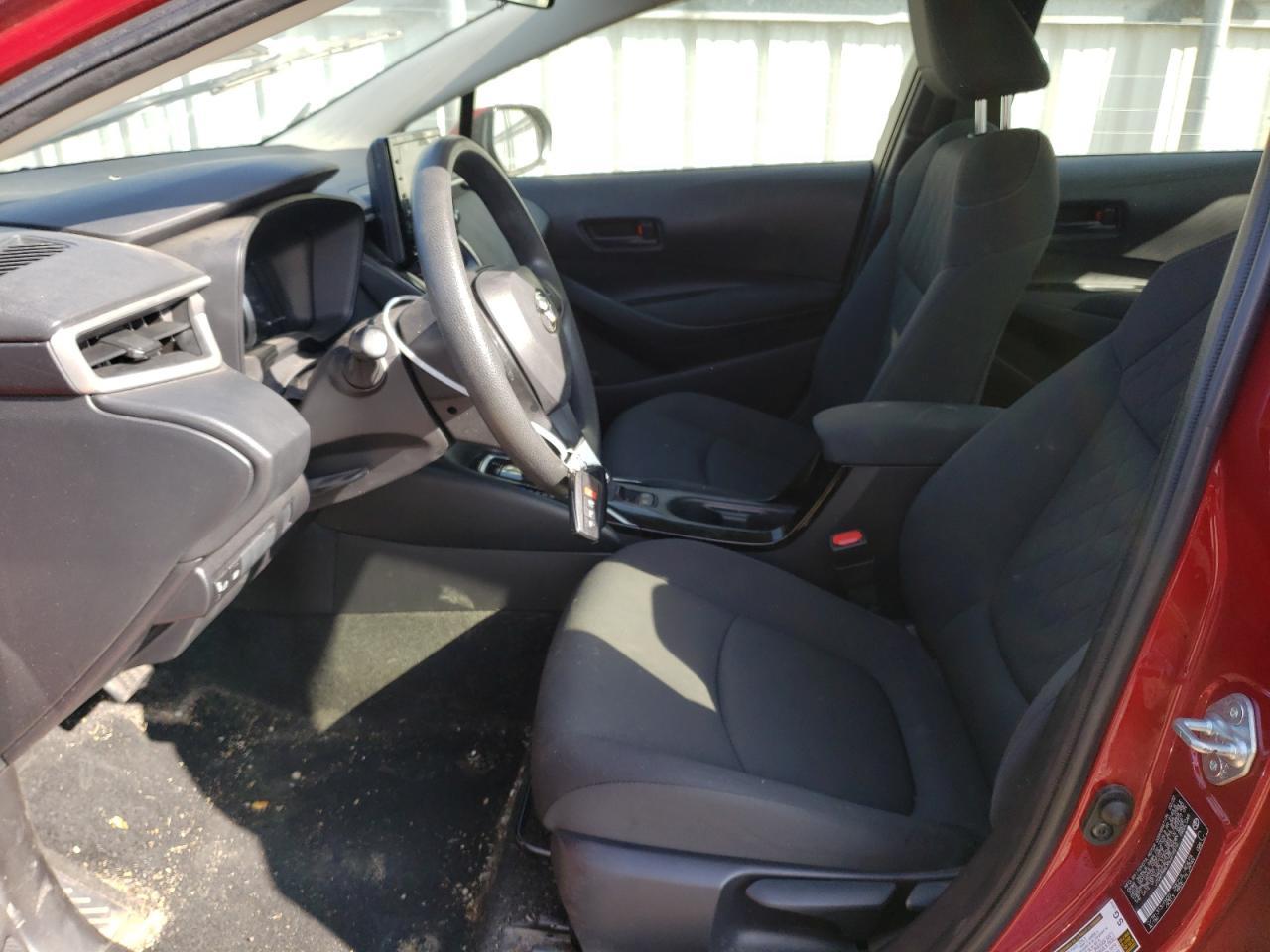2022 TOYOTA COROLLA LE - Фото 7