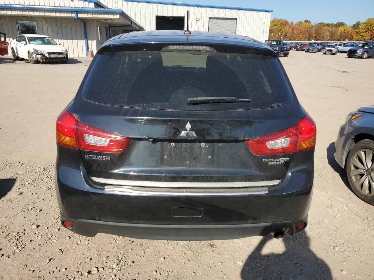 2015 MITSUBISHI OUTLANDER - Фото 6