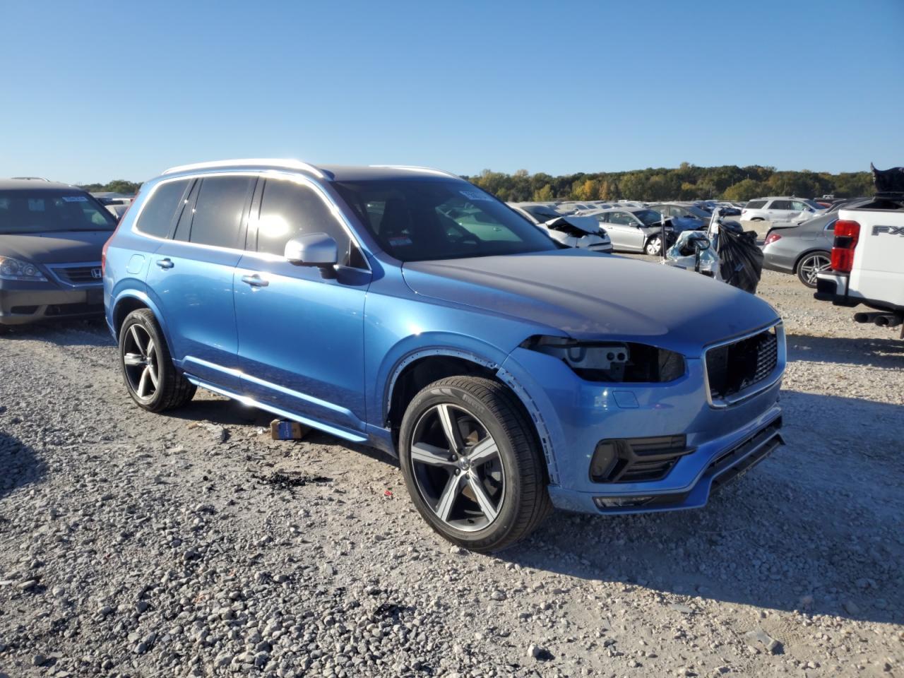 2016 VOLVO XC90 T6 - Фото 4