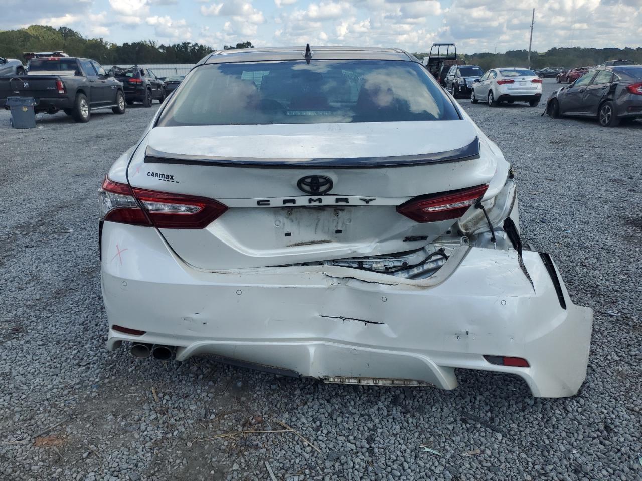 2019 TOYOTA CAMRY XSE - Image 6