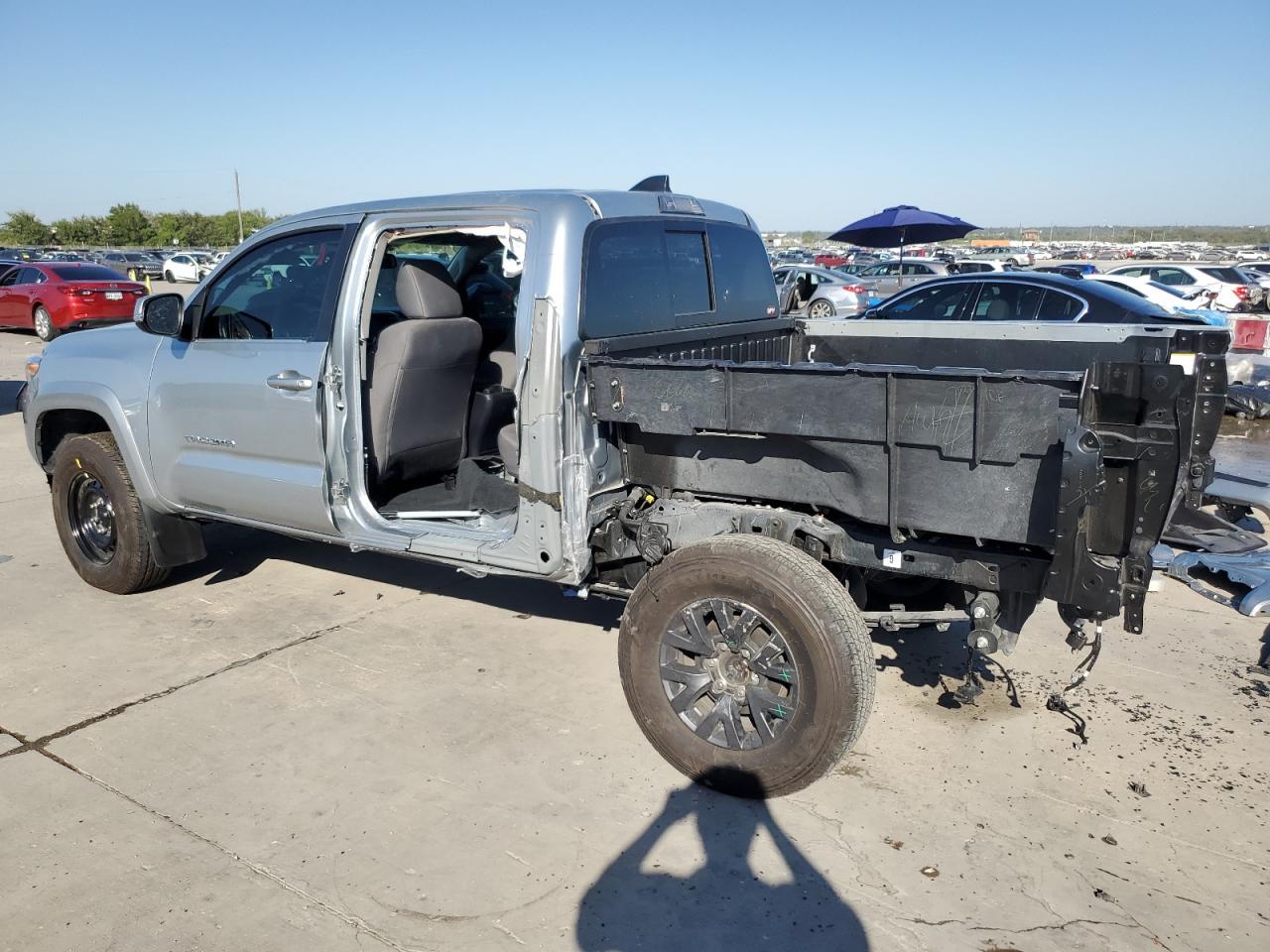 2023 TOYOTA TACOMA DOU - Фото 2