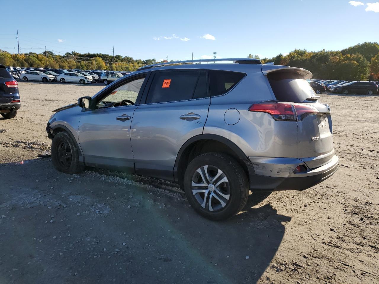 2016 TOYOTA RAV4 LE - Image 2