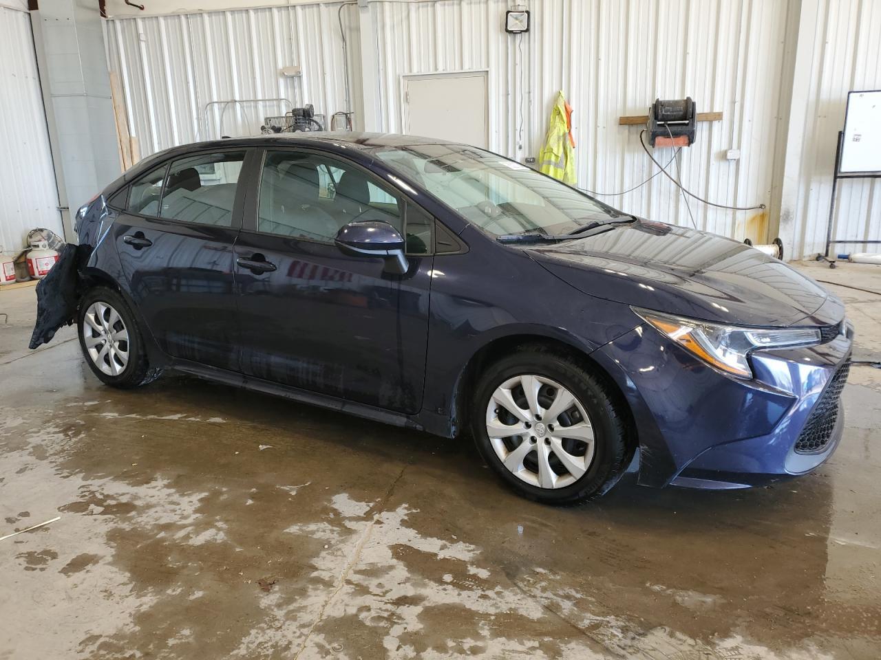 2021 TOYOTA COROLLA LE - Фото 4