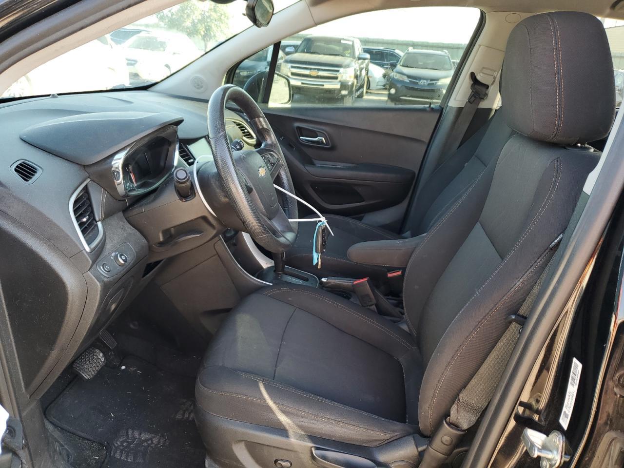 2019 CHEVROLET TRAX 1LT - Image 7