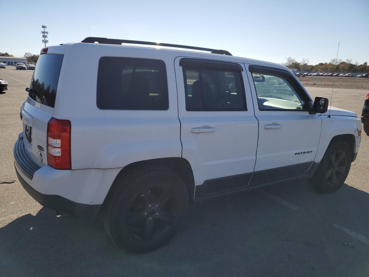 2015 JEEP PATRIOT SP - Фото 3