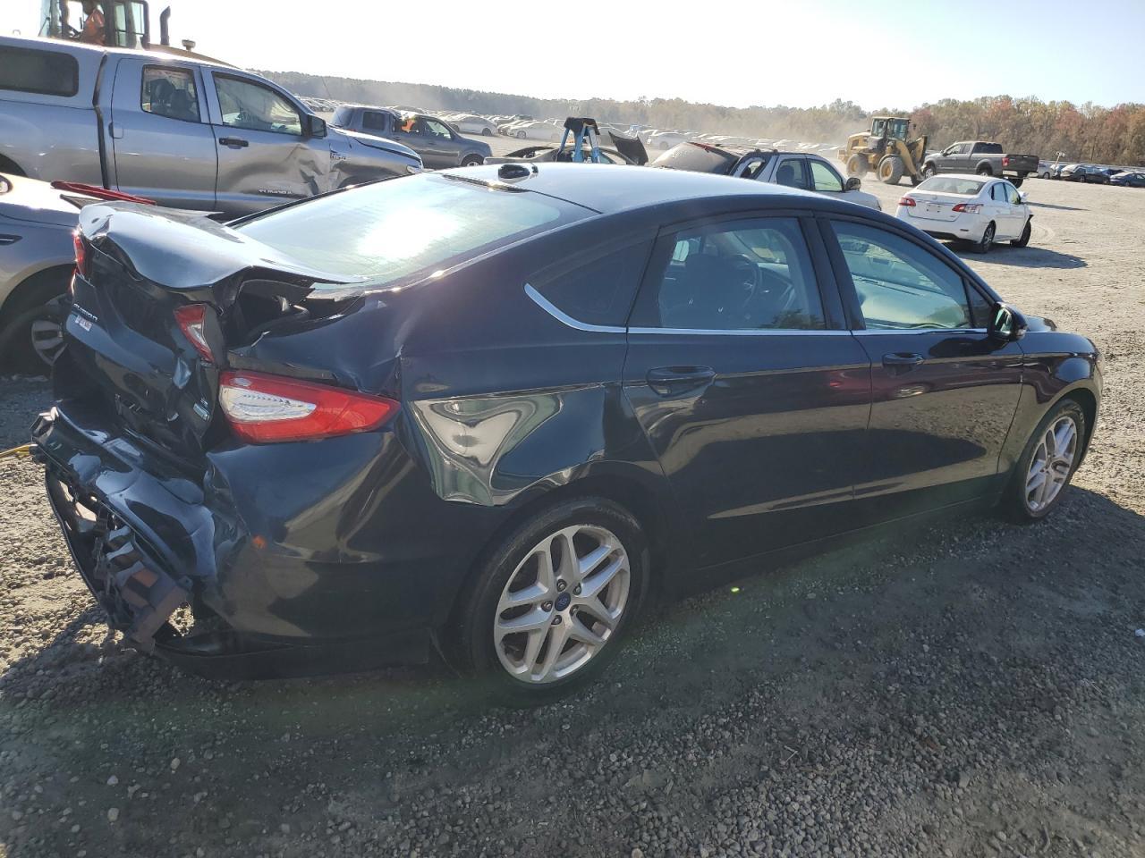 2014 FORD FUSION SE - Image 3