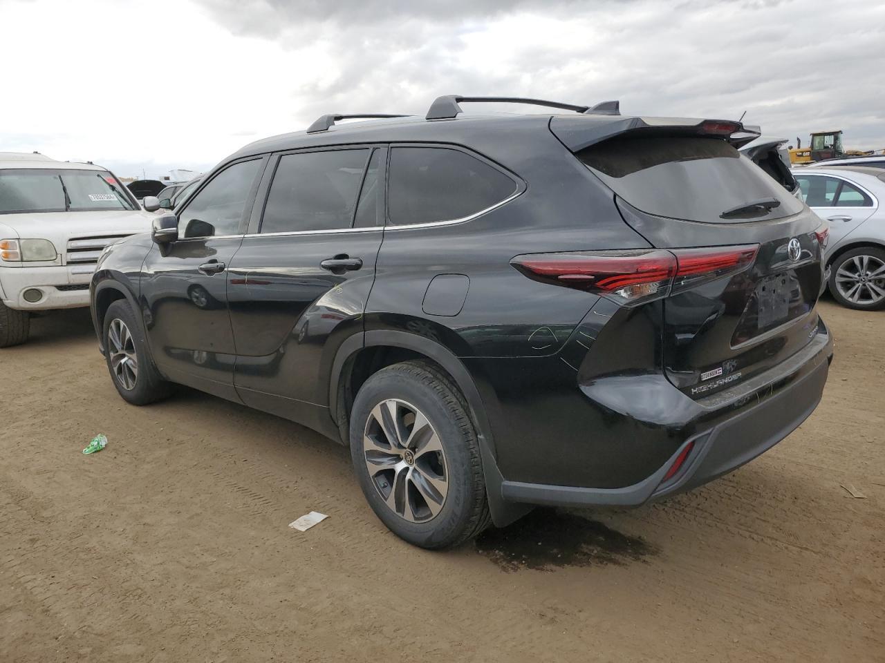 2024 TOYOTA HIGHLANDER - Image 2