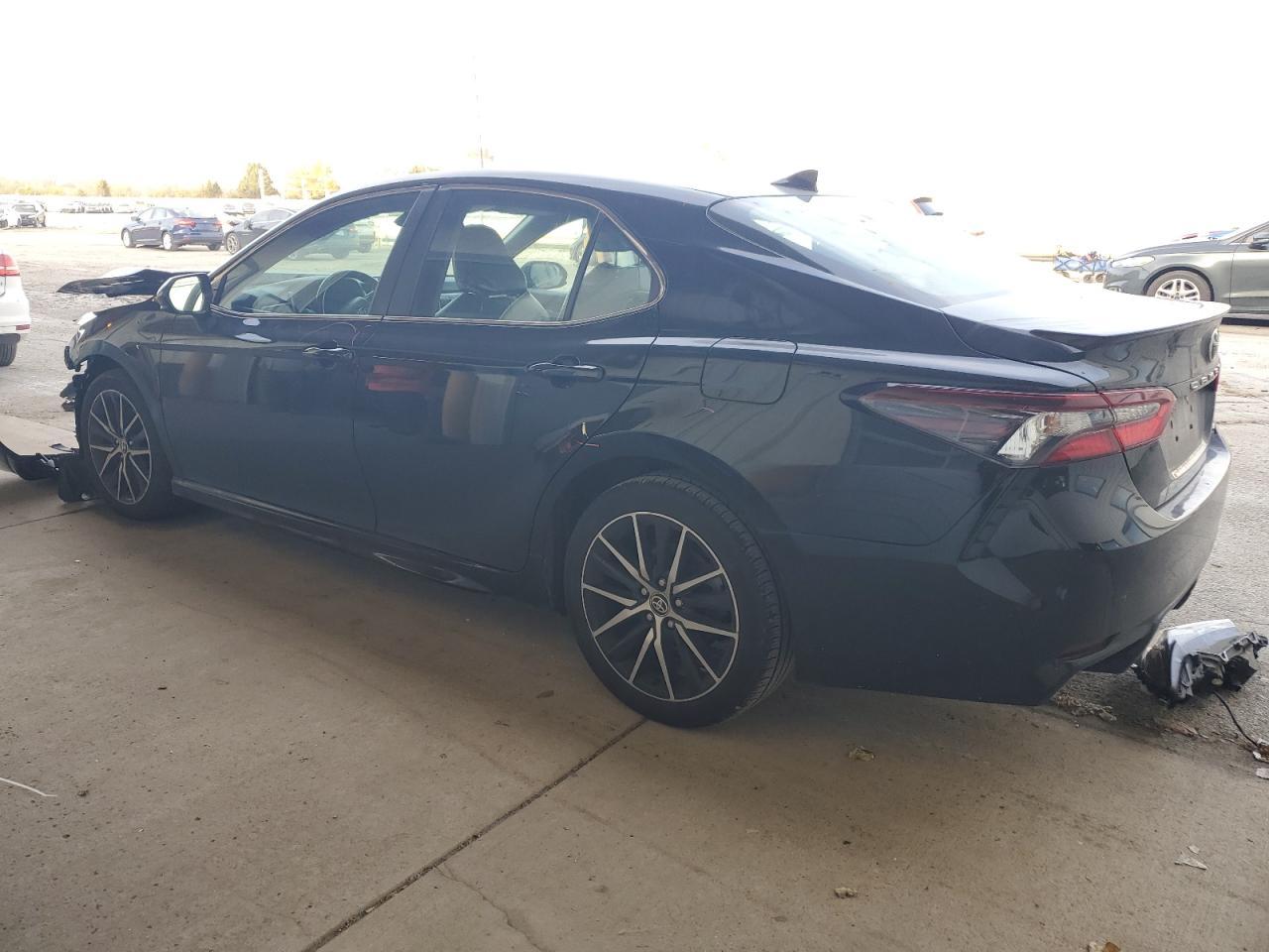 2021 TOYOTA CAMRY SE - Image 2