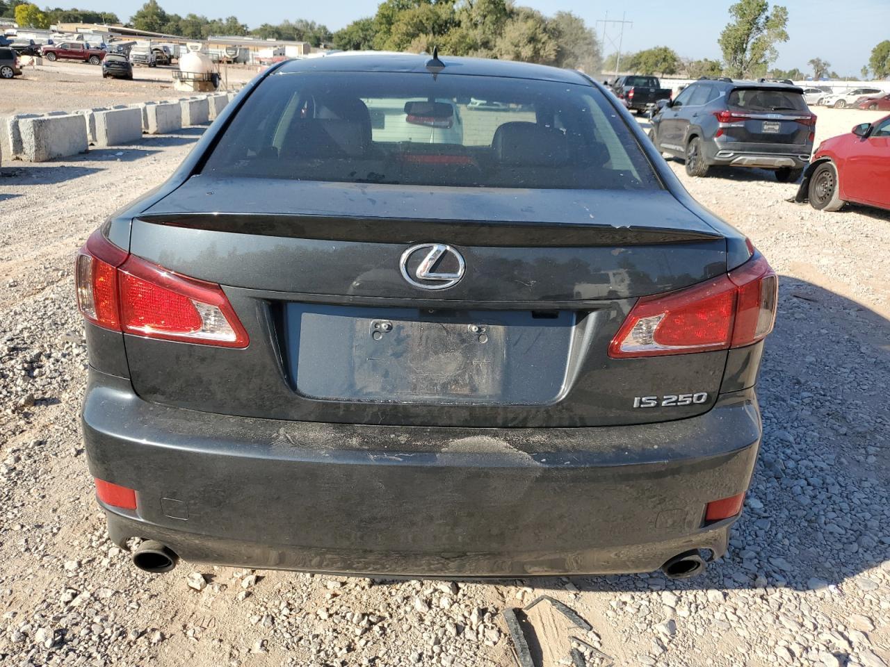 2011 LEXUS IS 250 - Image 6