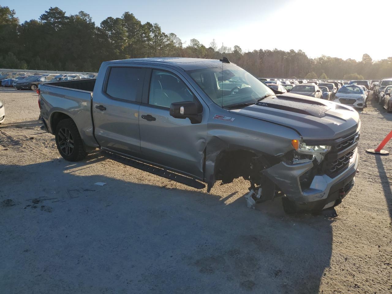 2024 CHEVROLET SILVERADO - Image 4